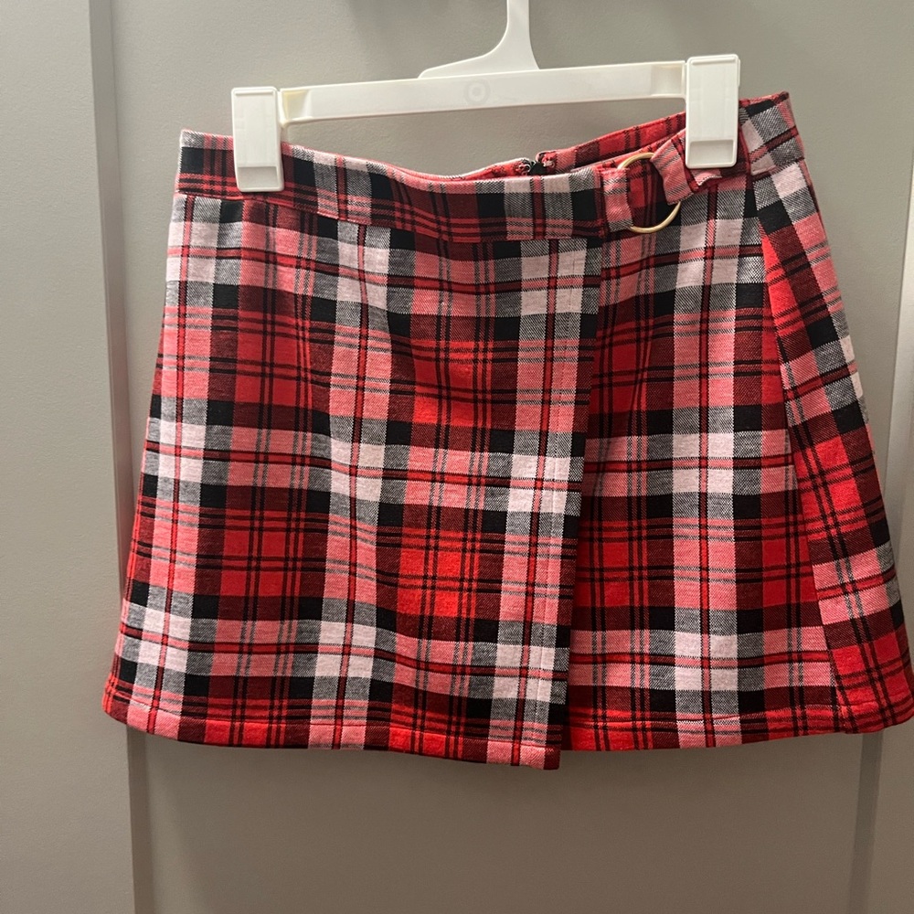 Plaid mini skirt